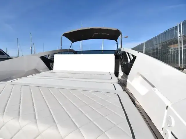 Fairline F Line 33