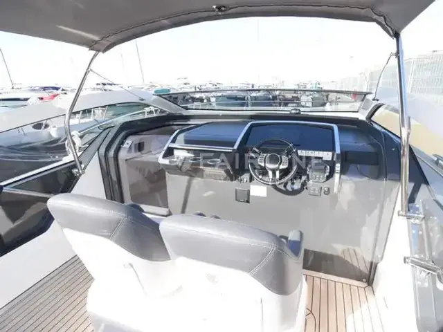 Fairline F Line 33