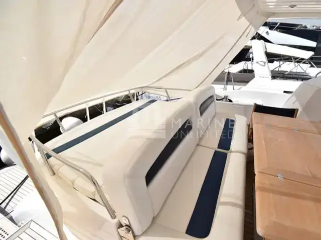 Sunseeker Manhattan 52