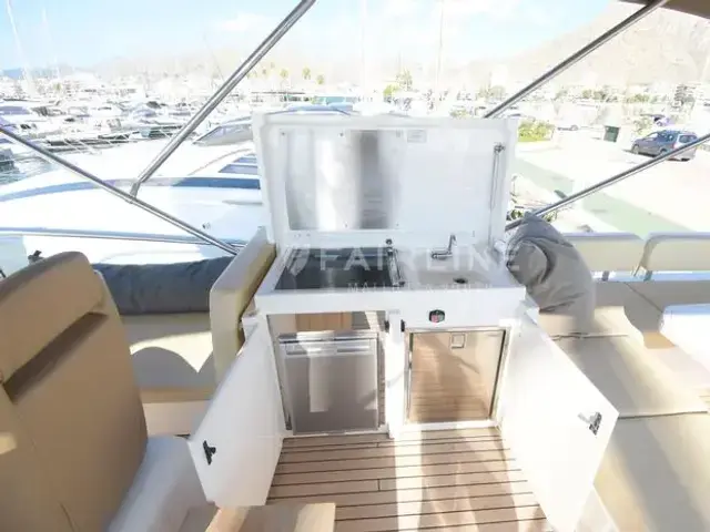 Fairline Squadron 55