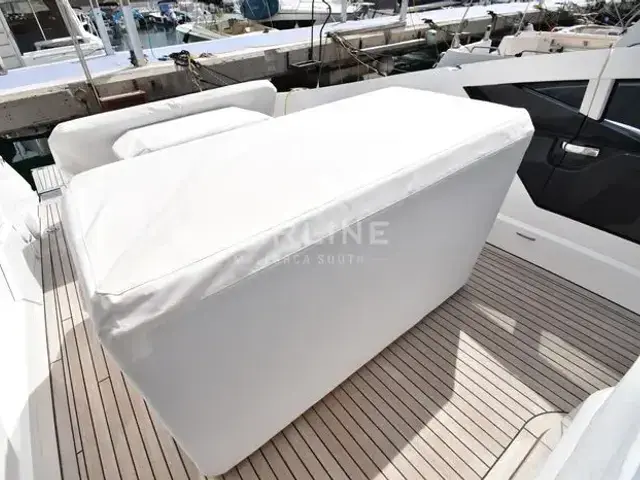 Fairline F Line 33