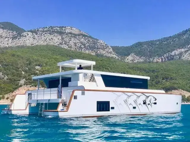 CATAMARAN Ocean Beast 65