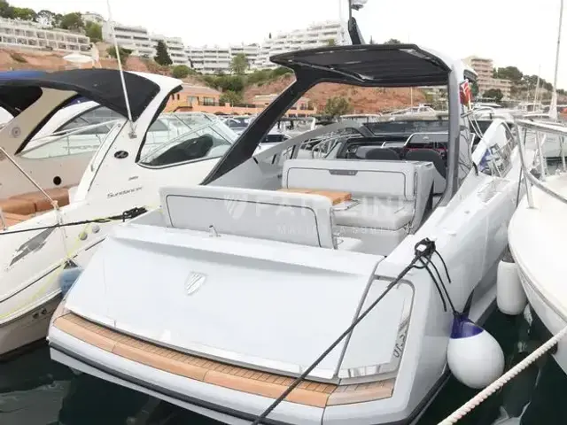 Fairline F Line 33