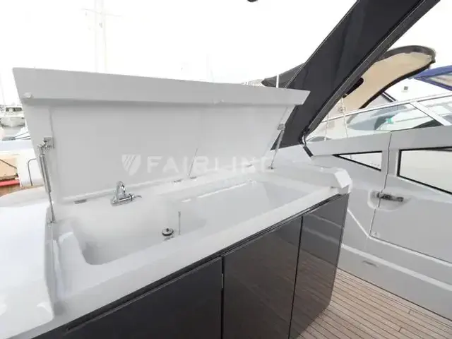 Fairline F Line 33