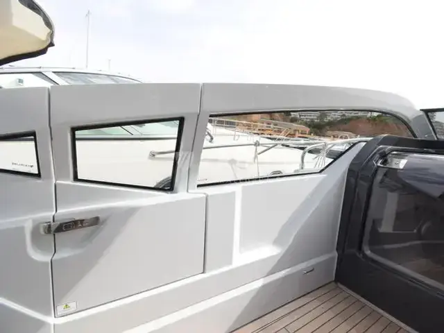 Fairline F Line 33