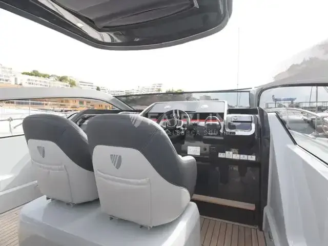 Fairline F Line 33