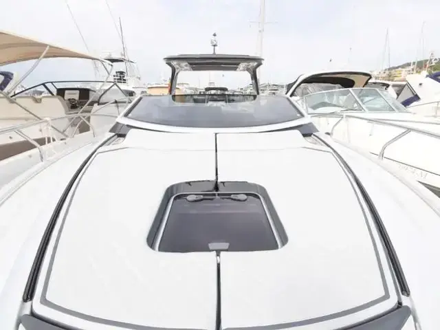 Fairline F Line 33