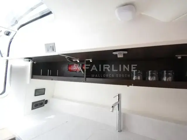 Fairline F Line 33