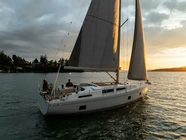 Hanse 418