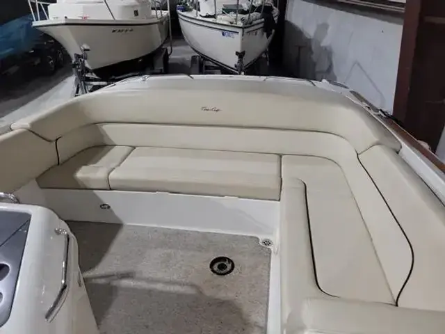 Chris Craft Corsair 28