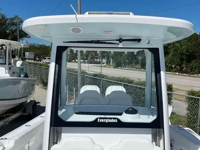 Everglades Boats 285 CC