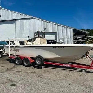 1989 Mako 231 Center Console