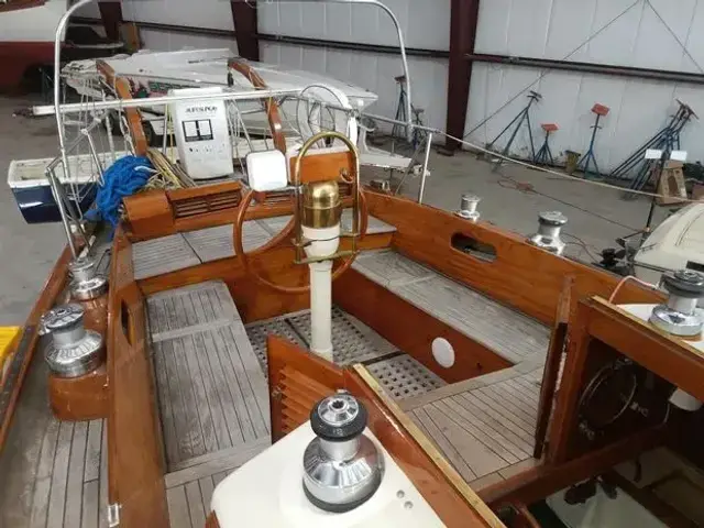 Allied Seabreeze 35