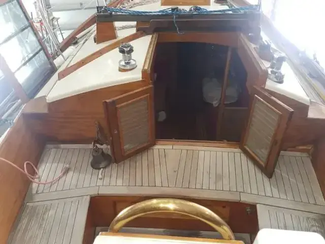 Allied Seabreeze 35