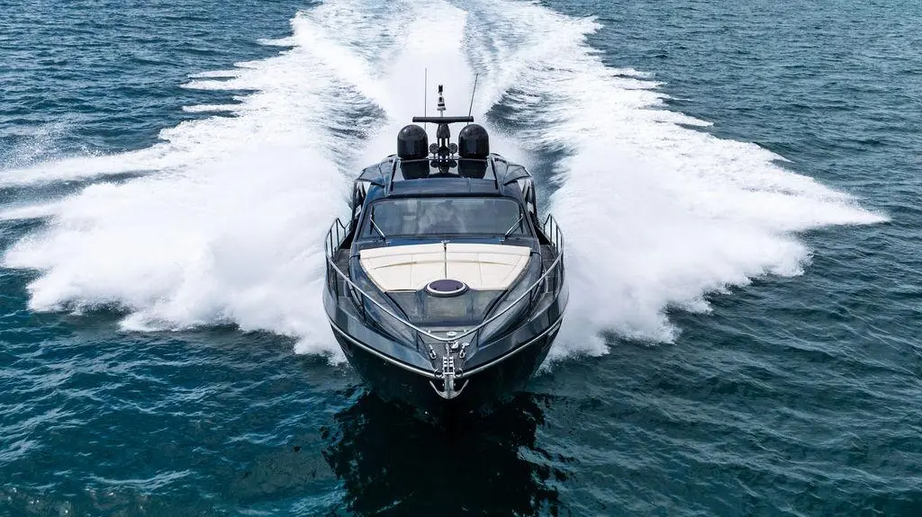 2018 Pershing 54'