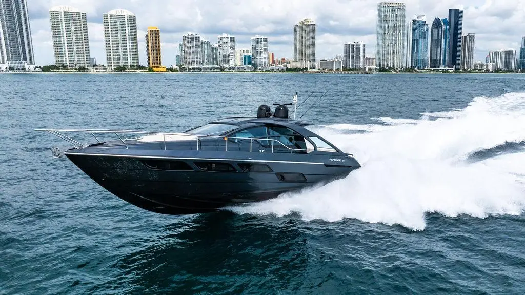 2018 Pershing 54'