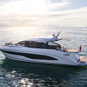 2022 Princess V55