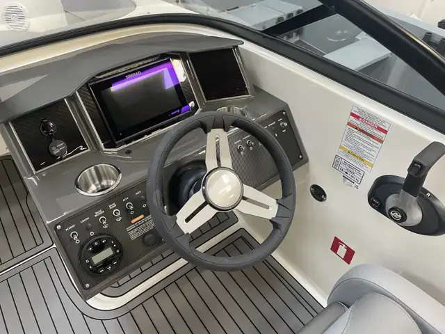 Bayliner VR6 Bowrider