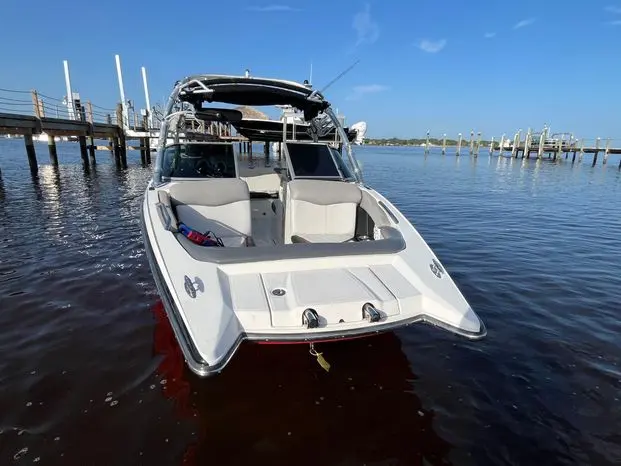 2009 Mastercraft maristar 230