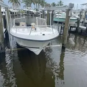 1995 Mako 21 Dual Console