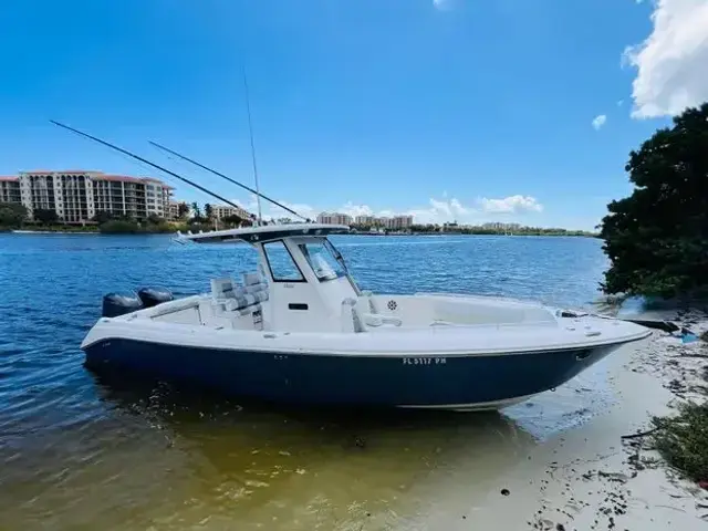 Everglades Boats 295 CC for sale in United States of America for $165,000 (£125,705)