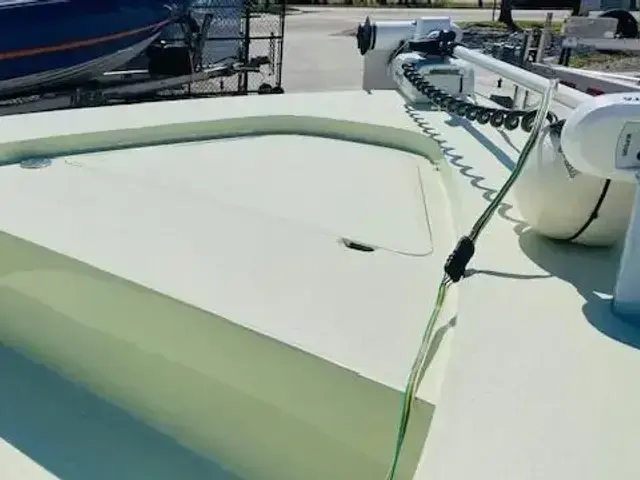 Maverick 18 Flats Boat