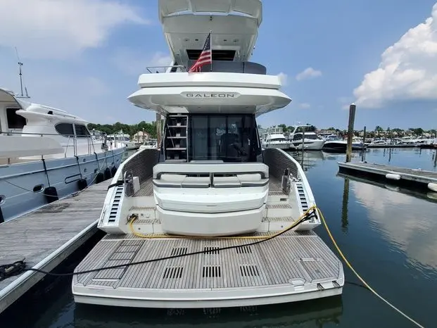 2020 Galeon 500 fly