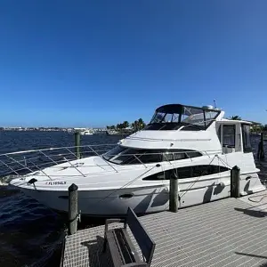 2000 Carver 396 Motor Yacht