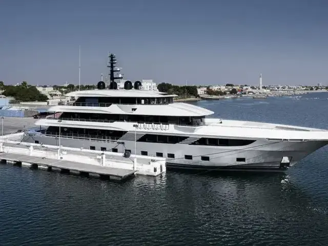 Majesty 175