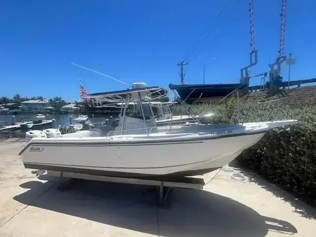 Boston Whaler 260 Outrage