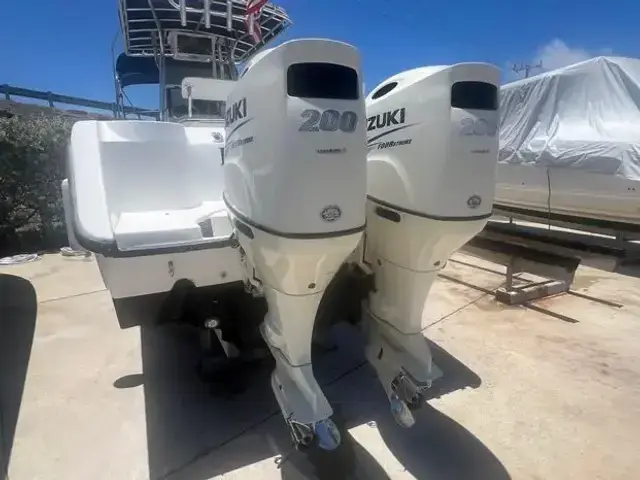 Boston Whaler 260 Outrage