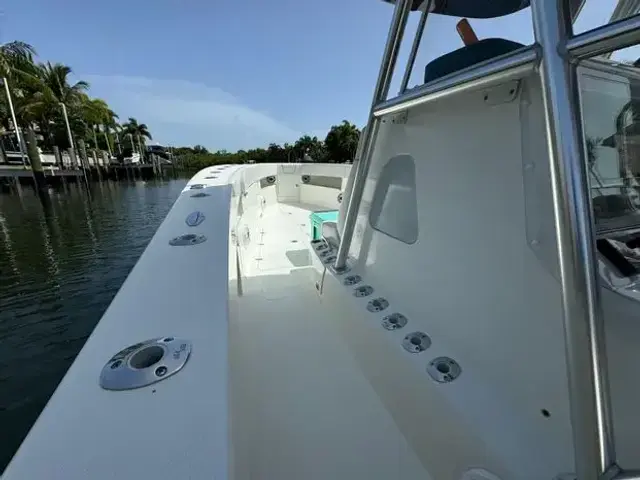 SeaVee 390Z