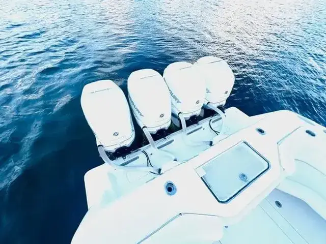 SeaVee 390Z