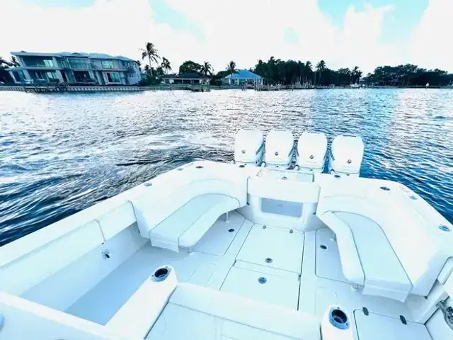 SeaVee 390Z