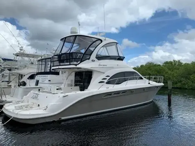 Sea Ray 52 Sedan Bridge