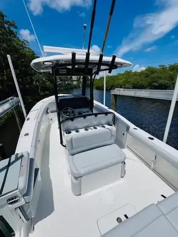 2020 Sea Hunt ultra 275 se