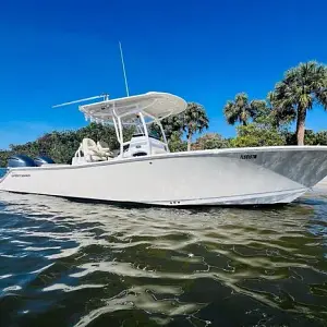 2017 Sportsman Open 282 Center Console