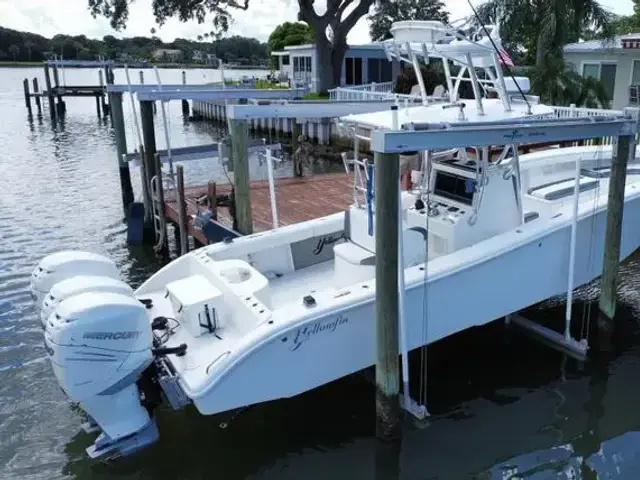 Yellowfin 34 Center Console