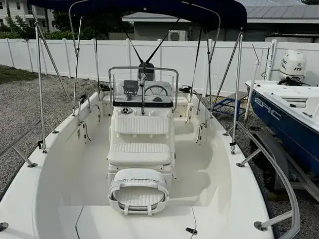 Boston Whaler 160 Dauntless