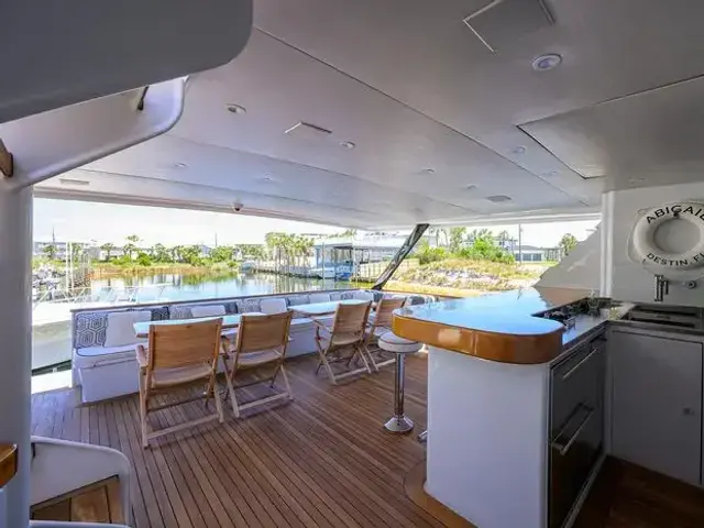 Broward 108 Raised Pilothouse