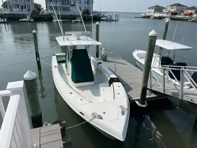 Spectre 34 Center Console