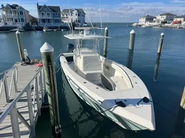 Spectre 34 Center Console