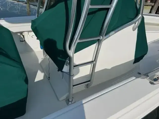 Spectre 34 Center Console