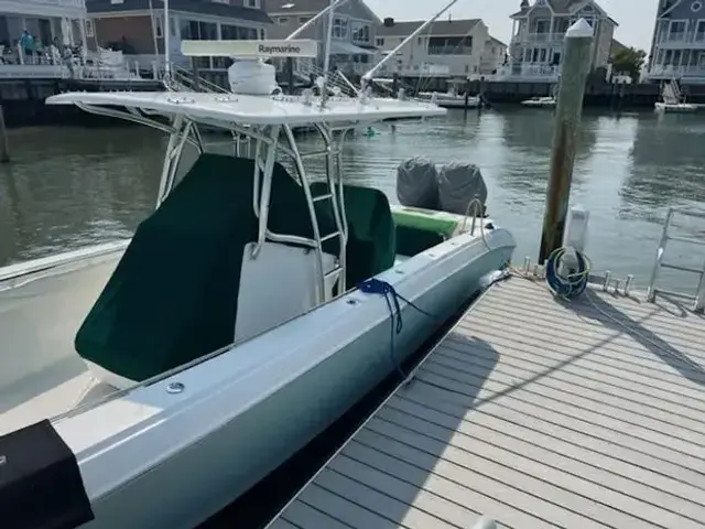 Spectre 34 Center Console