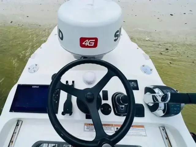 SeaVee 340Z