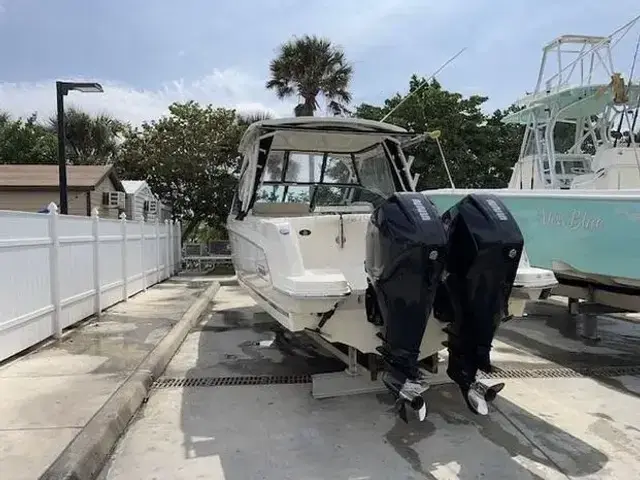 Boston Whaler 270 Vantage