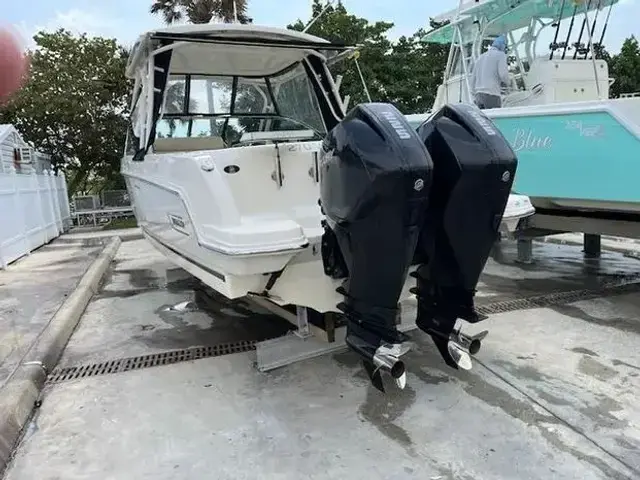 Boston Whaler 270 Vantage