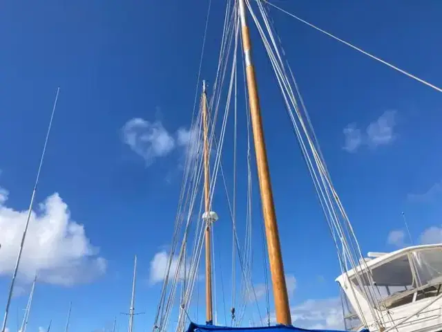 American Marine Seawitch Ketch