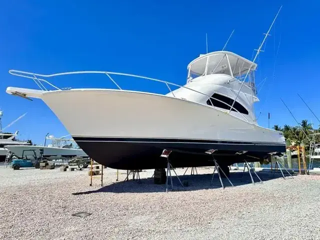 Luhrs 41 Convertible