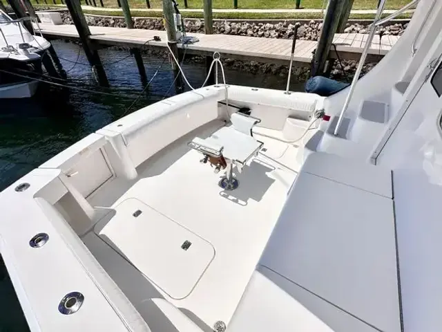 Luhrs 41 Convertible